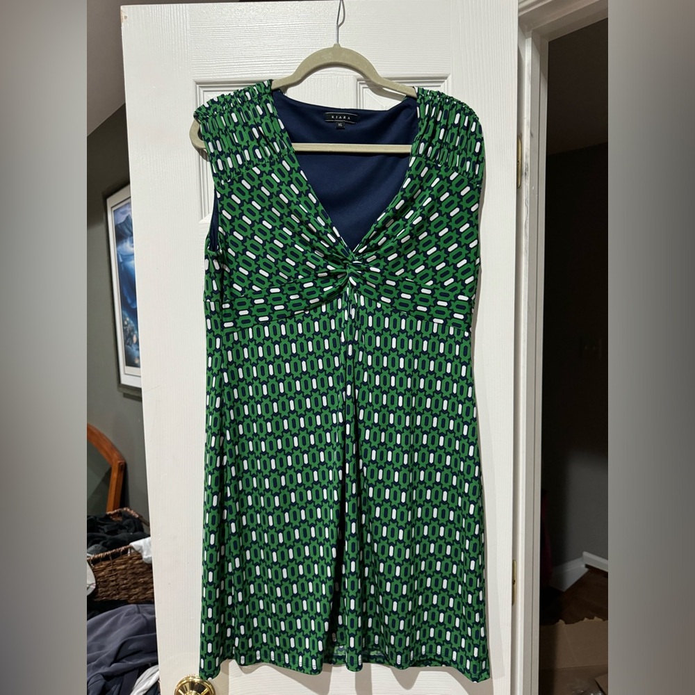 Kiara dress size XL